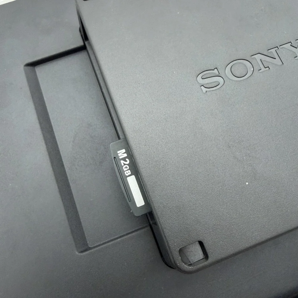 Sony DPF-D810 8